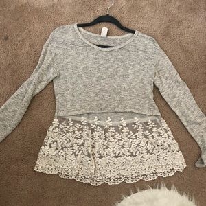 Cute cream Fall Sweater